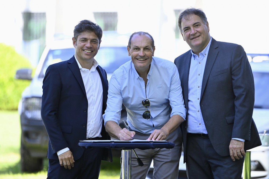 STADNIK FIRMÓ UN CONVENIO CON KICILLOF PARA EL AUMENTO DEL FONDO DE SEGURIDAD